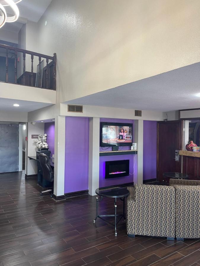 Hotel Baymont By Wyndham Bellevue - Omaha Esterno foto