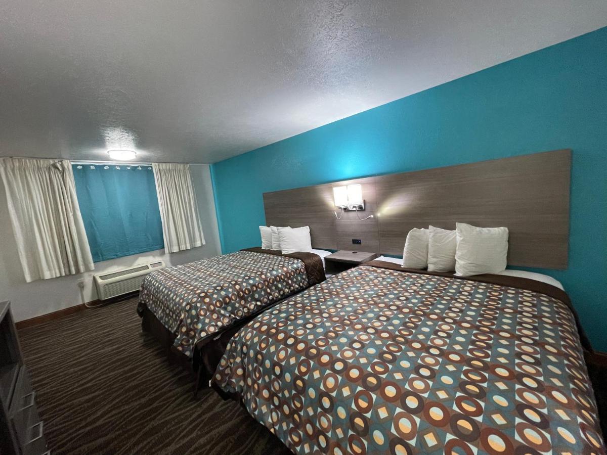 Hotel Baymont By Wyndham Bellevue - Omaha Esterno foto