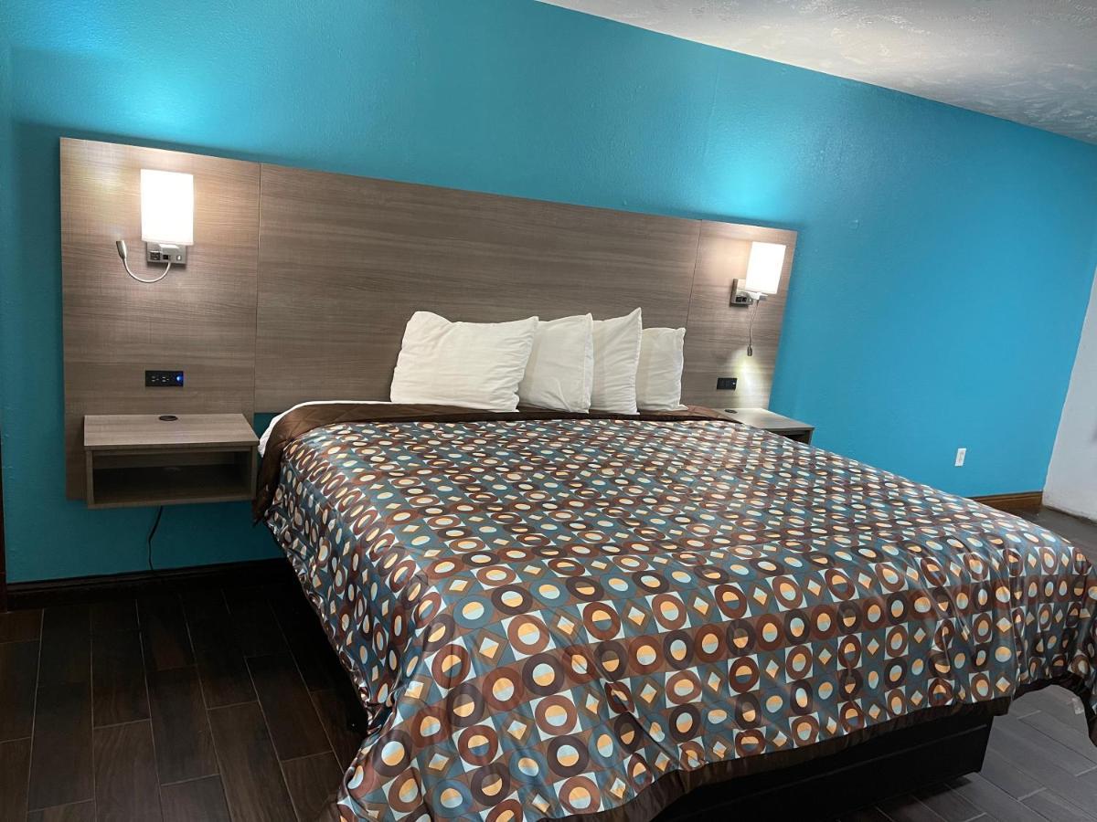 Hotel Baymont By Wyndham Bellevue - Omaha Esterno foto