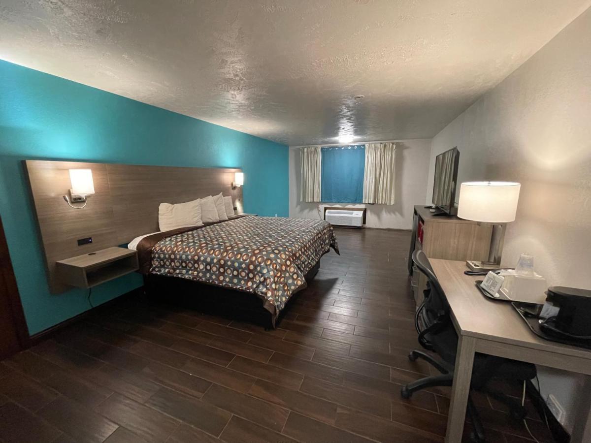 Hotel Baymont By Wyndham Bellevue - Omaha Esterno foto
