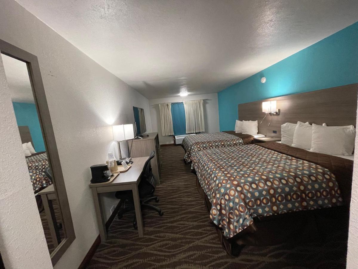 Hotel Baymont By Wyndham Bellevue - Omaha Esterno foto