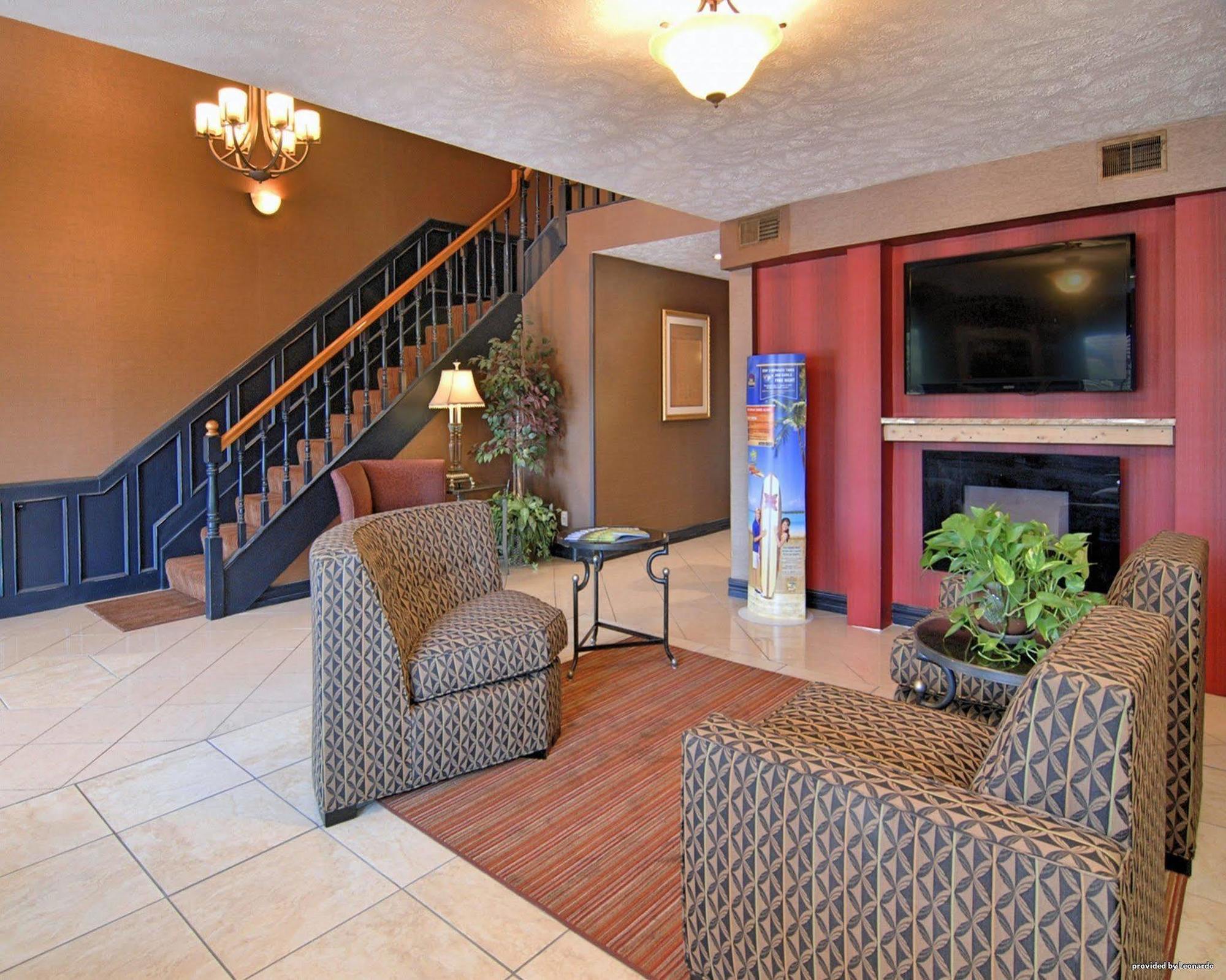 Hotel Baymont By Wyndham Bellevue - Omaha Esterno foto